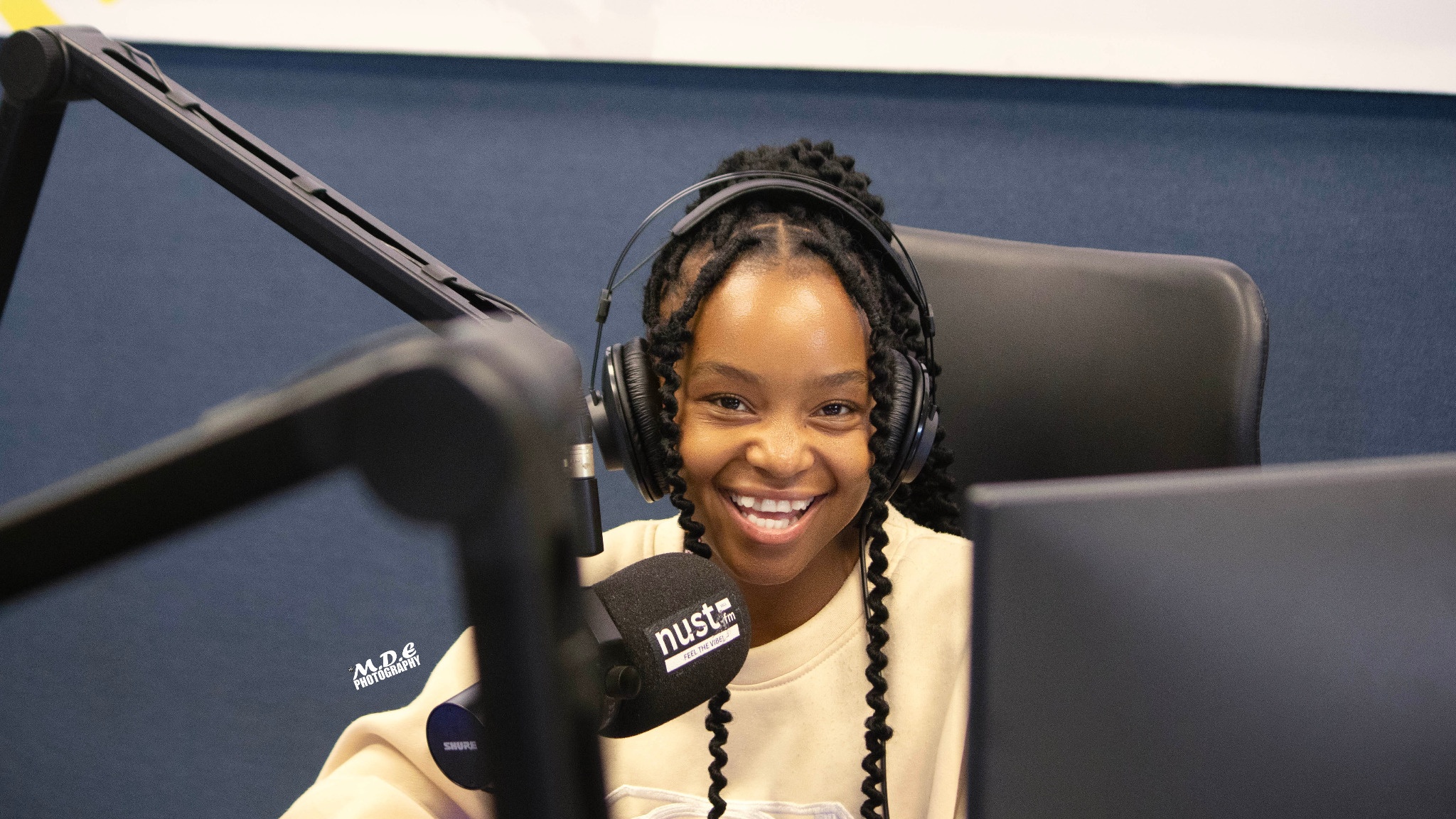 NUST FM Logo
